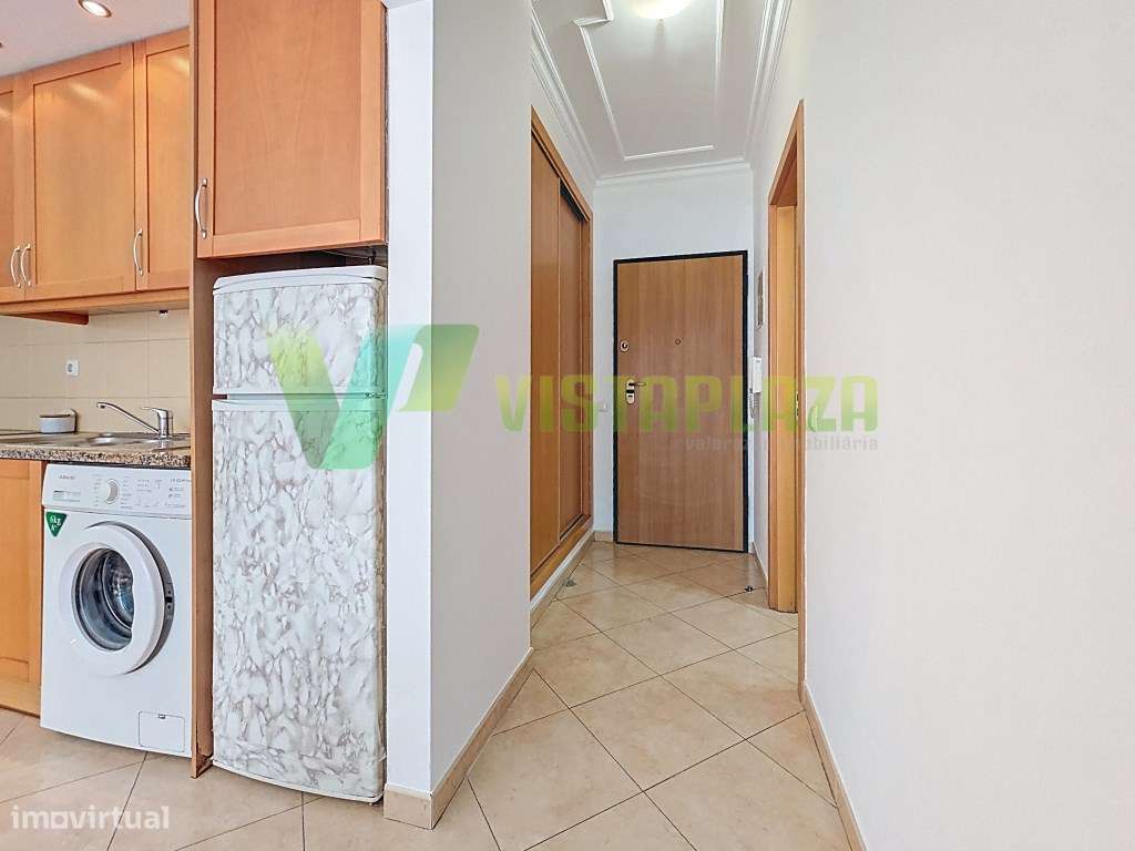 Apartamento em Portimão com Piscina e Varanda a Sul com Barbecue - Grande imagem: 2/23