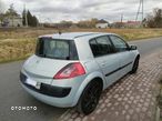 Renault Megane II 1.9 dCi Luxe Privilege - 11