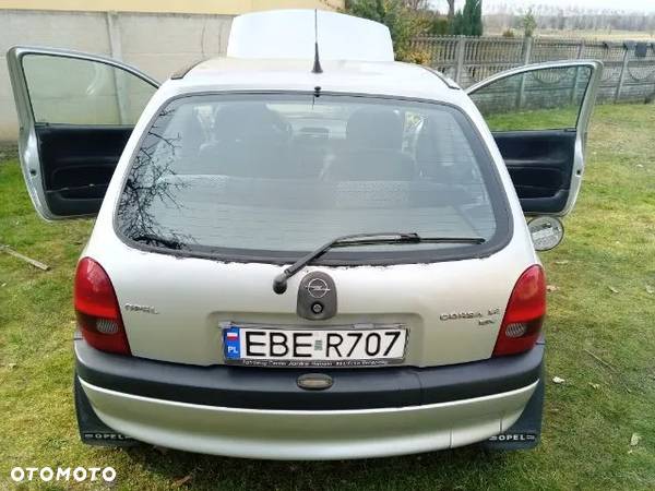 Opel Corsa - 2