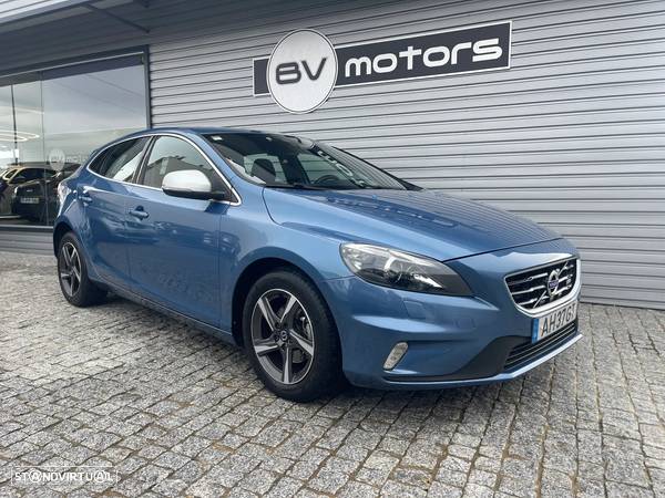 Volvo V40 2.0 D2 R-Design - 4