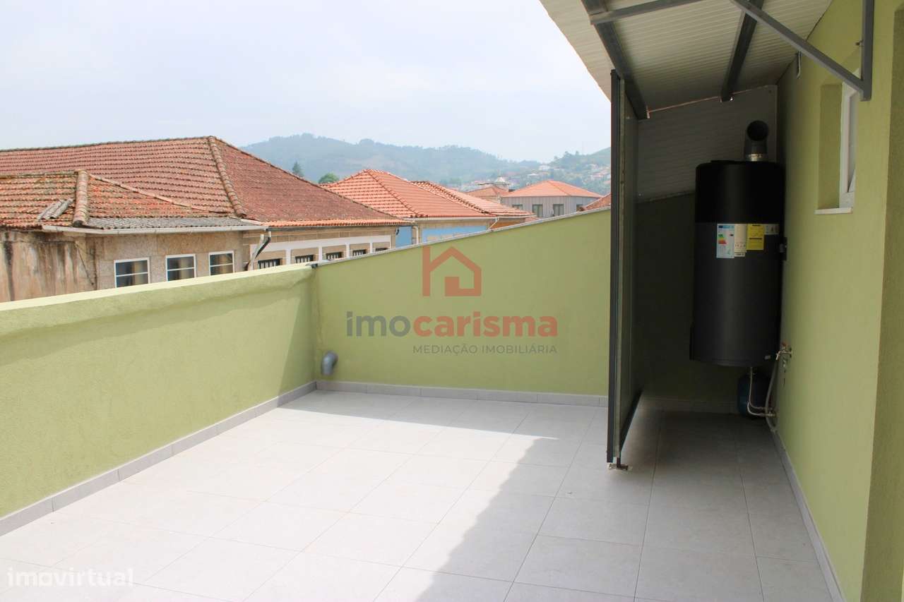 Apartamento T1+1 Com Terraço no Coração de Vizela-13