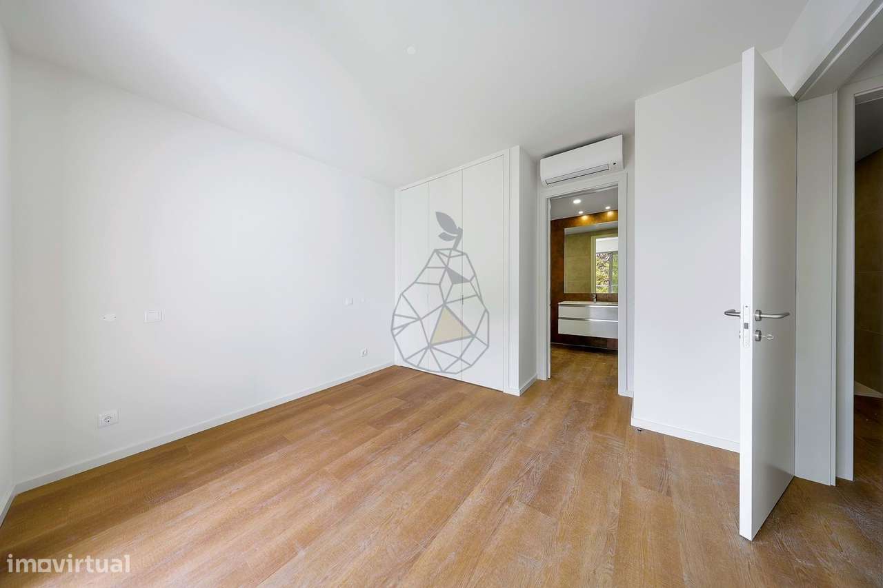 Apartamento com 2 quartos ,Piscina e lugar de estacionamento em Alvor-18