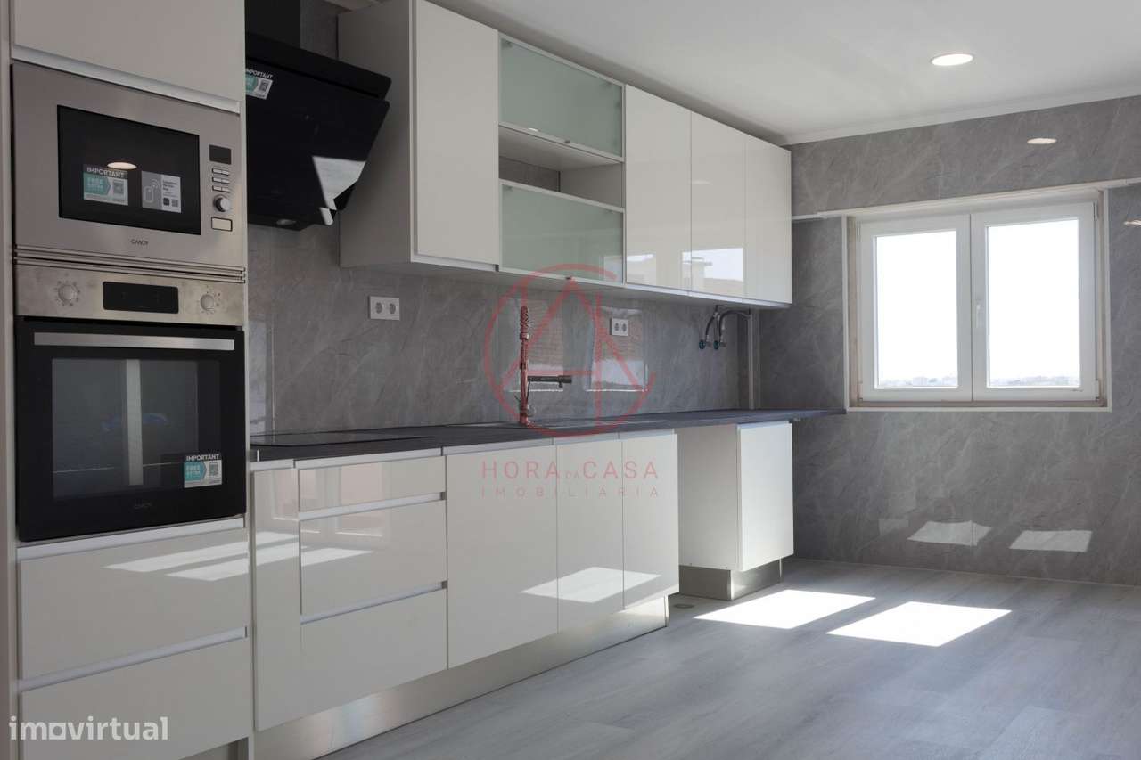 Apartamento T4-0