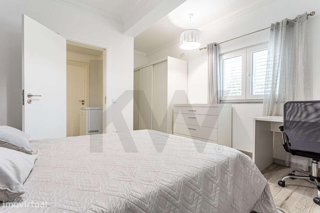 Moradia T3 Totalmente Renovada em Lote de 3.073 m2 a 10 km de Montemor - Grande imagem: 4/29