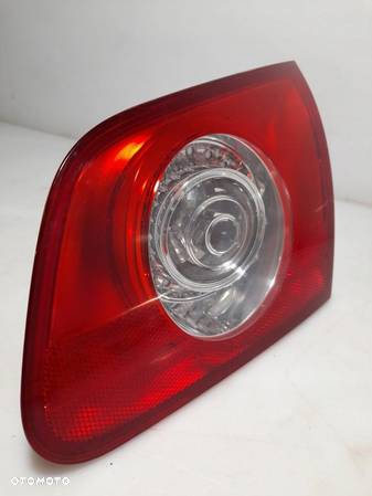 VW PASSAT B6 KOMBI LAMPA TYLNA PRAWA W KLAPĘ 3C9945094 LAMPA TYŁ KLAPA EU - 4