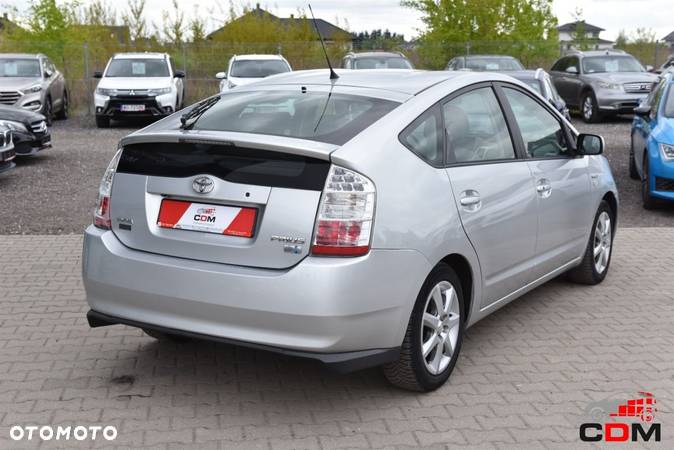 Toyota Prius (Hybrid) Sol - 10