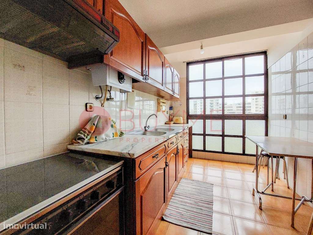 Apartamento T1 a 5 Minutos da Praia em Quarteira - Zona Nascente - Grande imagem: 5/13