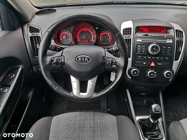 Kia Ceed Cee'd 1.4 M - 13