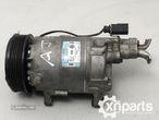 Compressor de ar condicionado Usado VW PASSAT (3B2) 1.9 TDI | 10.96 - 11.00 REF.... - 2