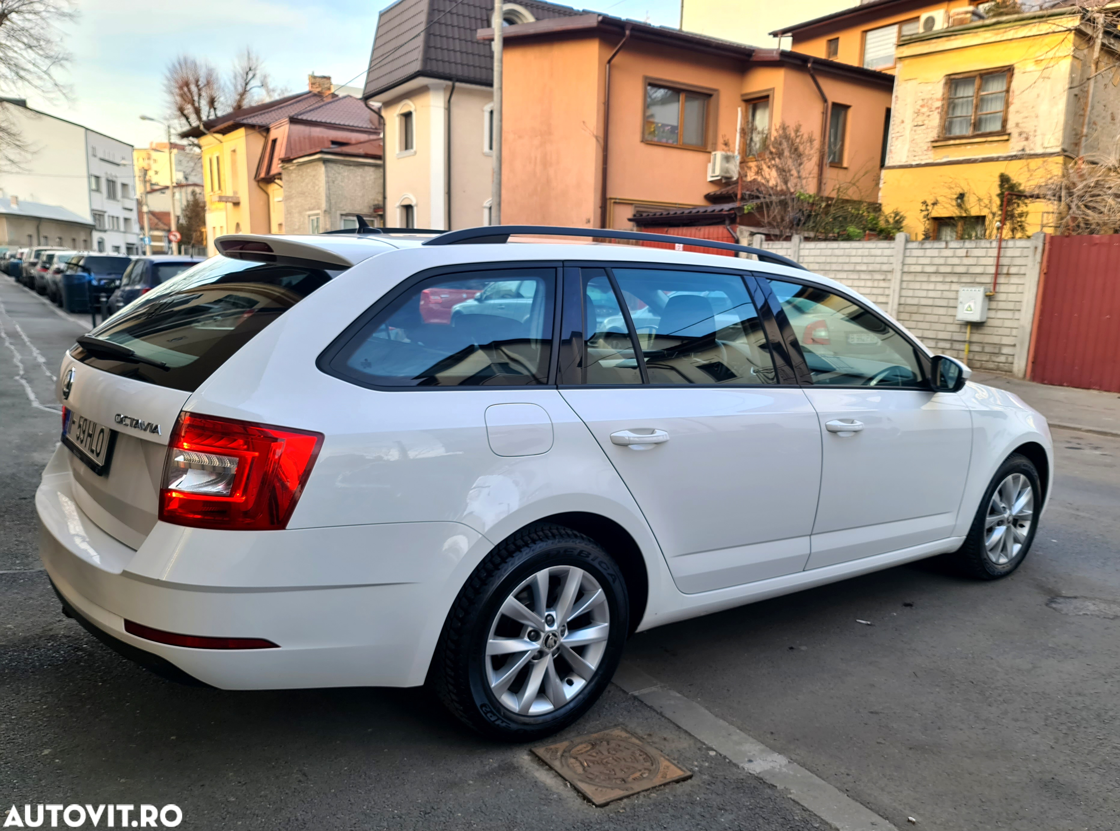 Skoda Octavia 1.6 TDI Style - 2