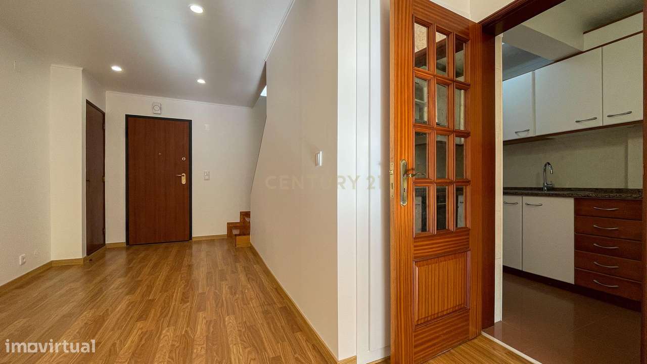 Apartamento T3 Duplex - Telheiras - 5 min Metro-9