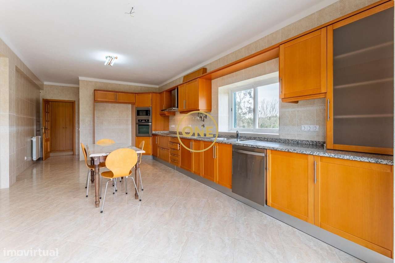 Propriedade Exclusiva em Sesimbra com 7.500m2 | Moradia de 529m2, Priv-17