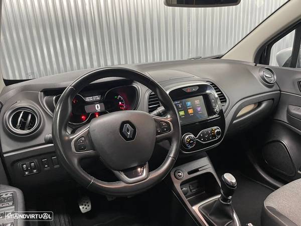 Renault Captur 1.5 dCi Exclusive XMOD - 17