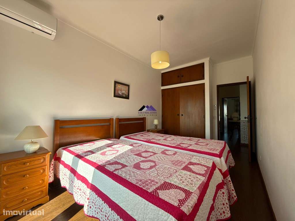 Moradia V3 com Estacionamento e Quintal-15