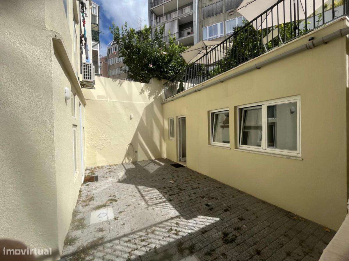 Quarto - localizado em Picoas Lisbon - Grande imagem: 2/7