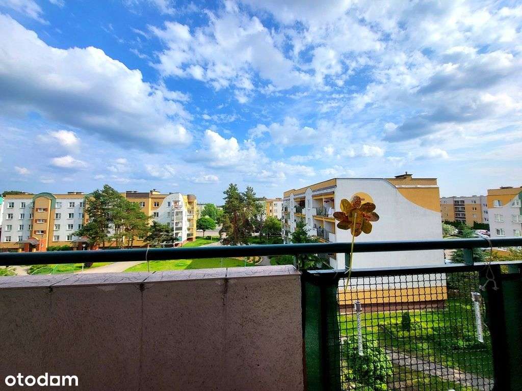 * * 2 pokoje do wejścia * * osiedle Bacieczki* *-15