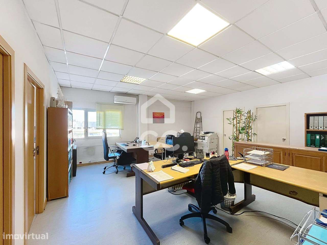 Pavilhão em zona industrial, Caldas da Rainha - Grande imagem: 5/20