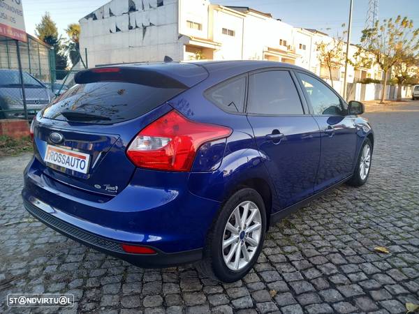 Ford Focus 1.0 SCTi Titanium - 8