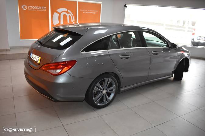 Mercedes-Benz CLA 180 d Shooting Brake Urban - 13