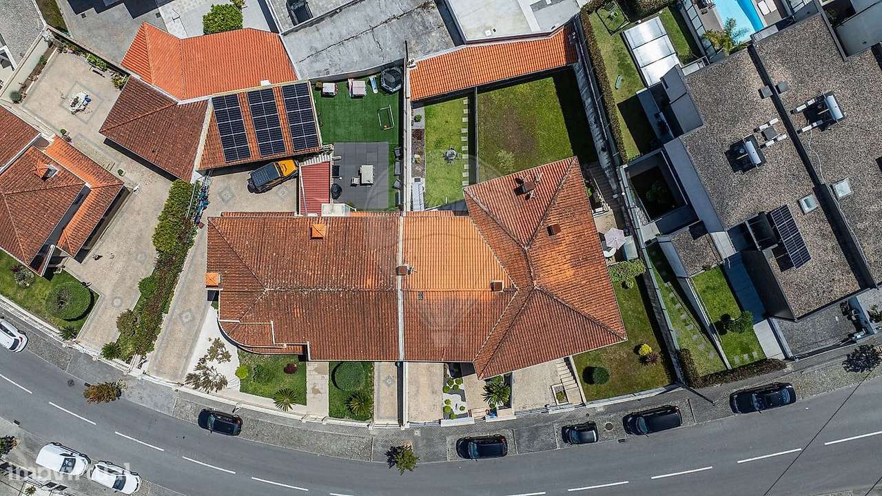 Moradia T3 em Fermentões-32