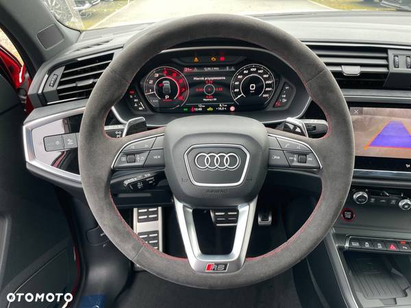 Audi RS Q3 - 16