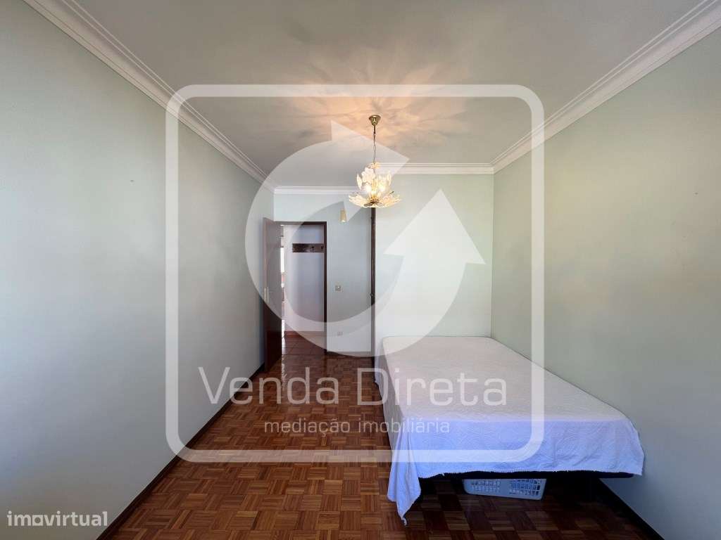 Andar de moradia T3 com garagem, Barreiro-17