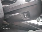 BMW Seria 3 320d Efficient Dynamics - 17