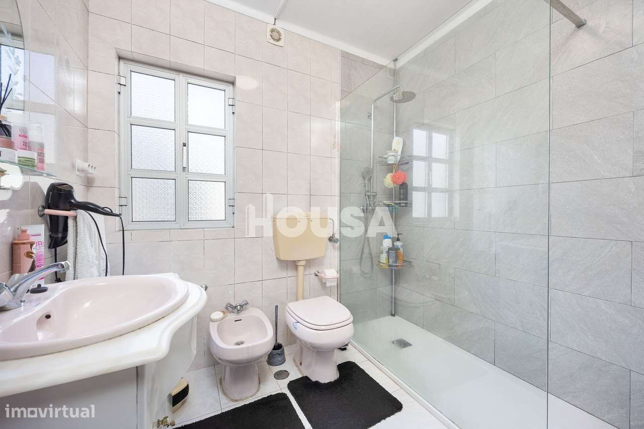 Moradia T3 com terreno de 2.157 m² – Raposeira, Colmeias | Leiria-35