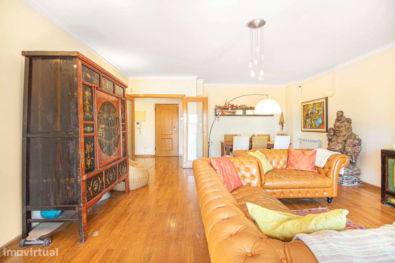 Apartamento T2+1 com terraço-5