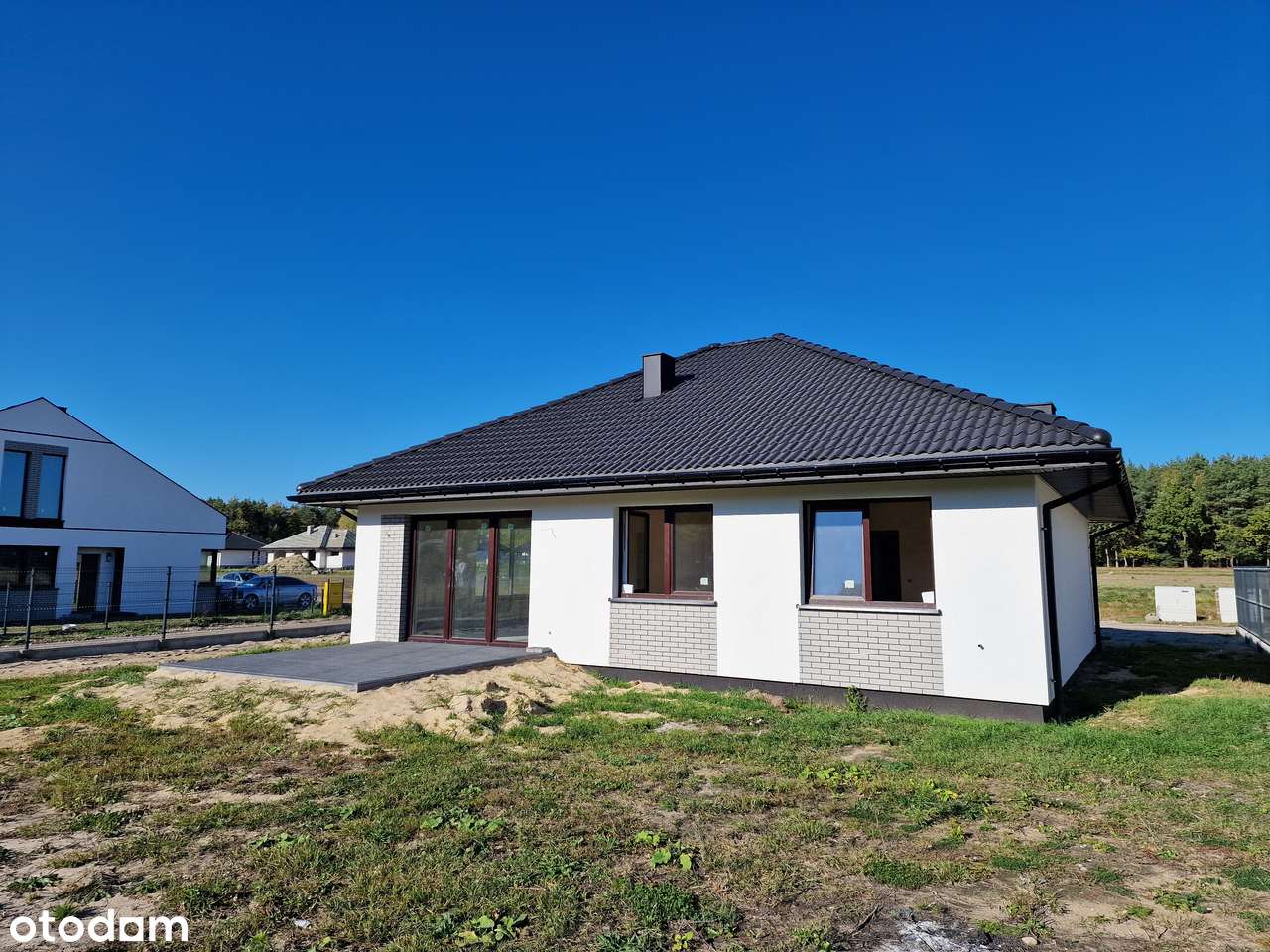 Nowoczesny Dom Wolnostojący-4