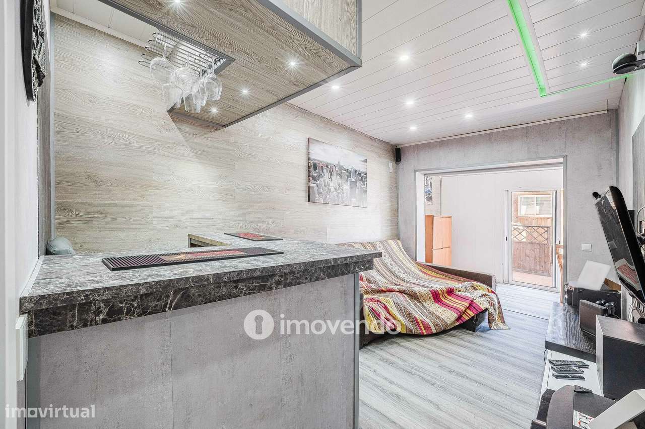 Apartamento T1+1, com logradouro grande, em Odivelas - Grande imagem: 3/41