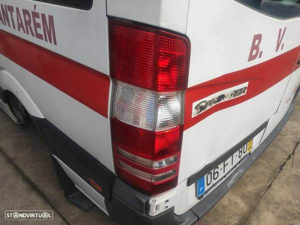 Farolim Stop Esquerdo Mercedes-Benz Sprinter 5-T Caixa (906) - 1