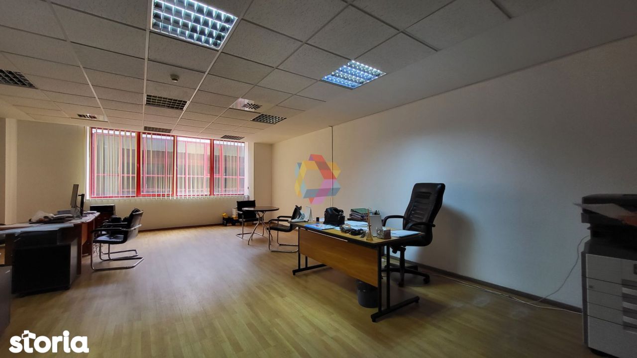 Spatiu de birouri - 65 mp # Plus Spatii comerciale / birouri