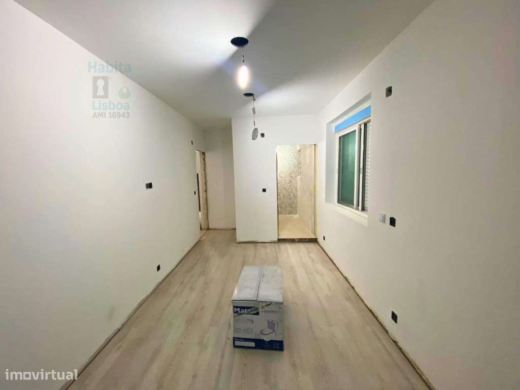 T4 Remodelado no Laranjeiro: Modernidade e Centralidade-19