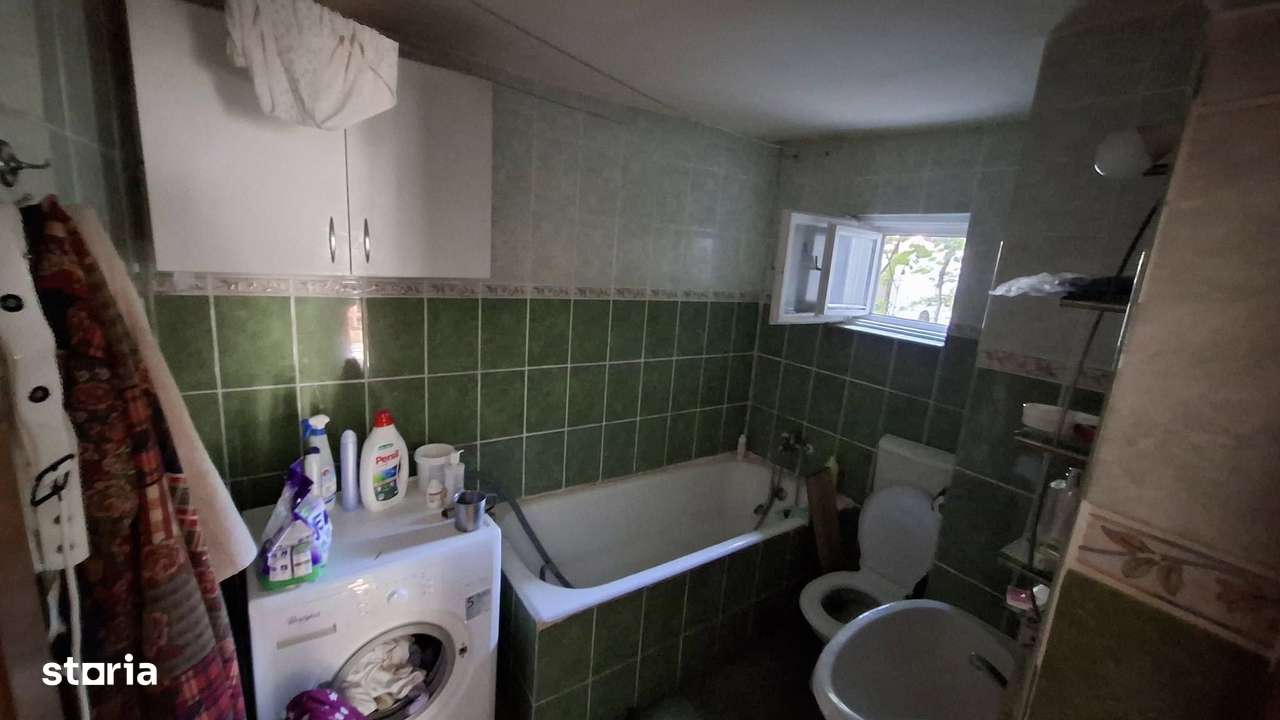 Casa cu 300 mp teren, singur in curte, spre vanzare, cart. Unirii-5