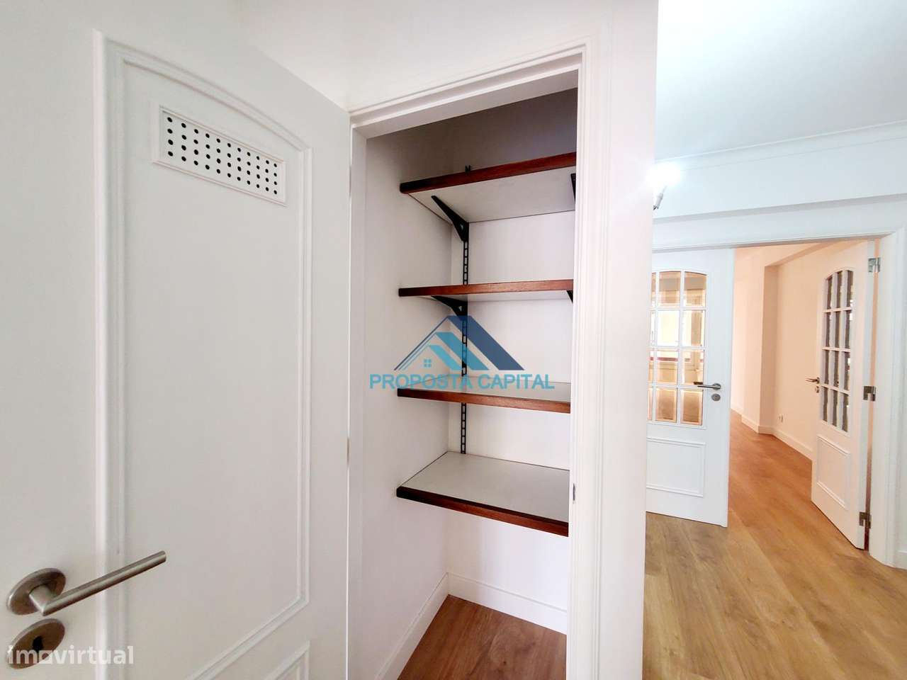 APARTAMENTO T3 TOTALMENTE REMODELADO | ESTRADA DA LUZ - COM GARAGEM-20