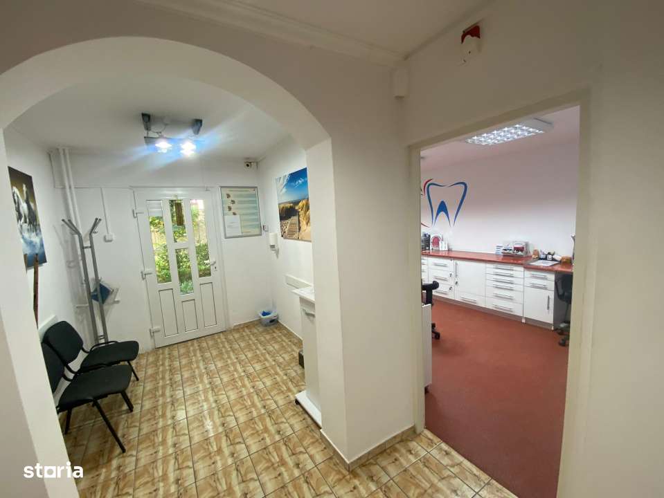 Se vinde 1/2 din Cabinet stomatologic, parter, 42,88mp, antifonat soni - Imagine principală: 5/12