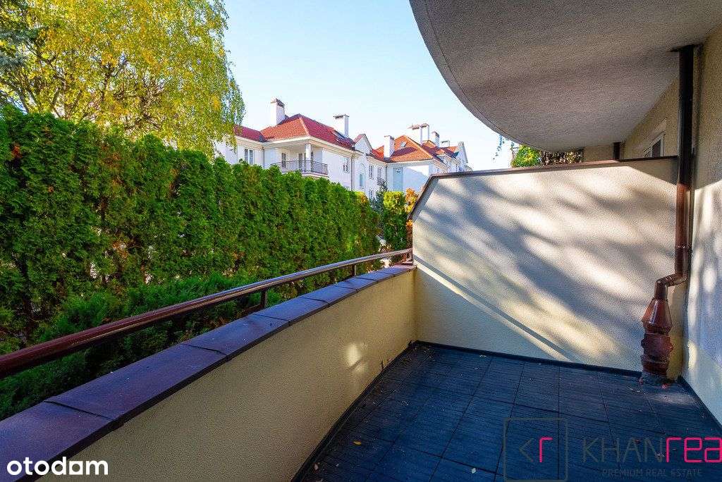 Klimatyczne mieszkanie 2 pok., loggia, Lechicka-12