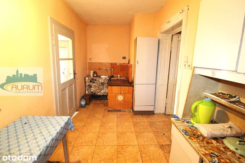 DOM WOLNOSTOJACY W DZIELNICY ŻARY - KUNICE-7