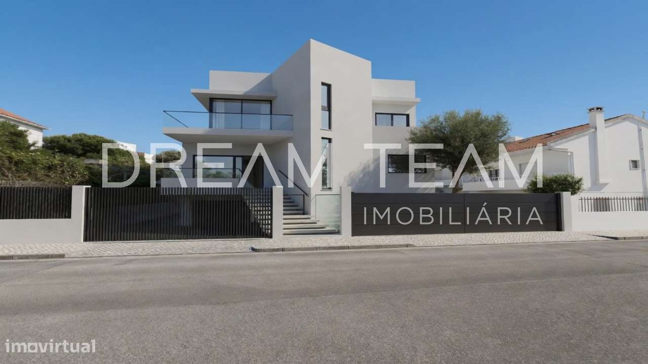 Moradia T7 com Piscina na Charneca da Caparica-43