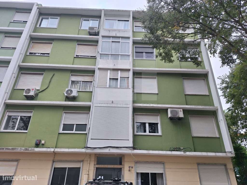 APARTAMENTO T2 - BENFICA _ RECUPERADO-19