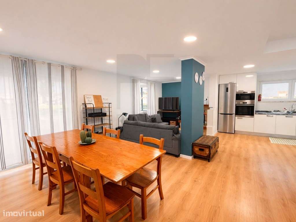 Excelente Andar de Moradia T3 em Condomínio Privado | Piscina e BBQ... - Grande imagem: 4/33