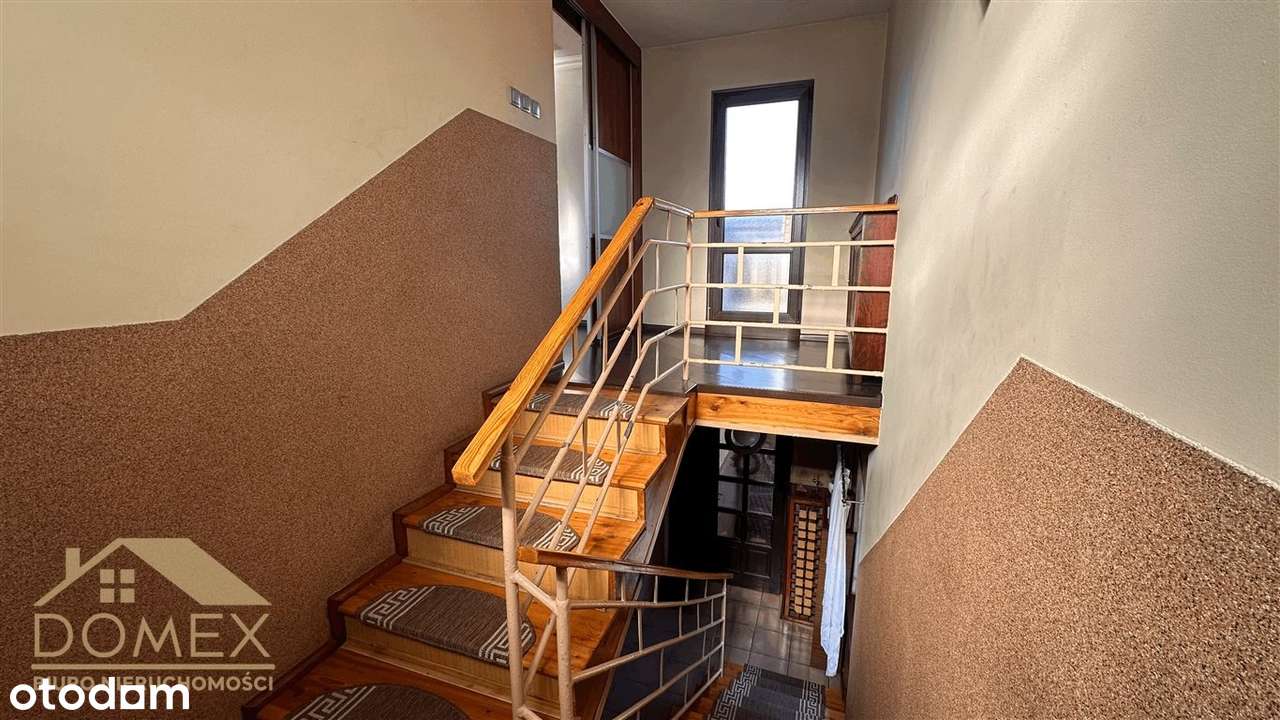 Duży dom-zielona i spokojna okolica-9