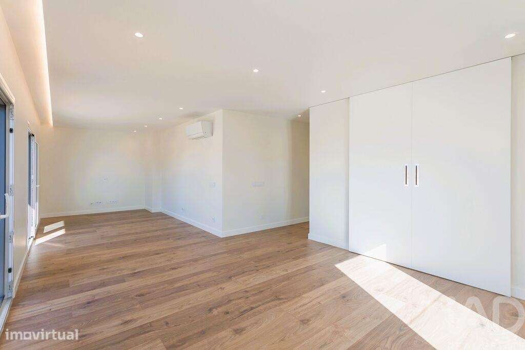 Apartamento T2 em Cascais e Estoril de 126,00 m2 - Grande imagem: 5/30