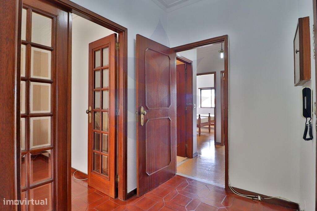 Apartamento T2 na Rua do Taxa, São Victor - Grande imagem: 3/19