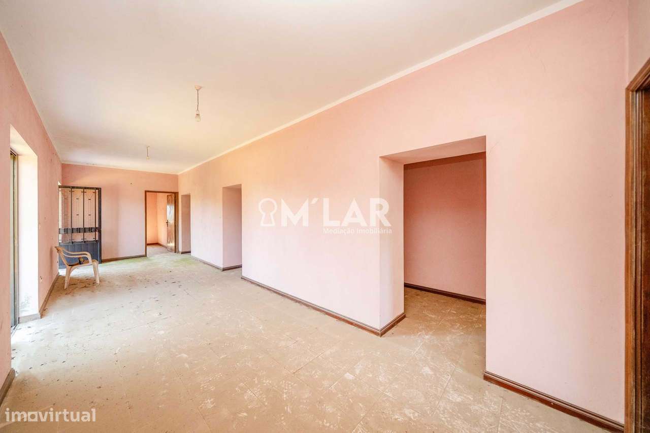 Quinta com moradia T3, em Pedralva - Braga-12