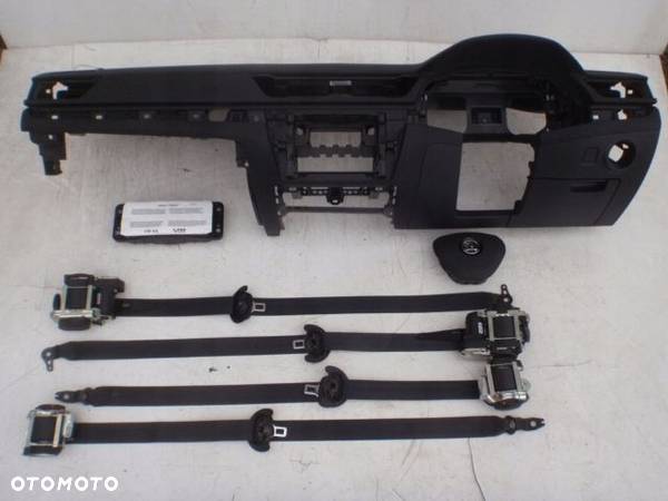 AUDI A3 S3 DESKA DASHBOARD AIRBAG ANGLIK GB UK 8P0 - 9