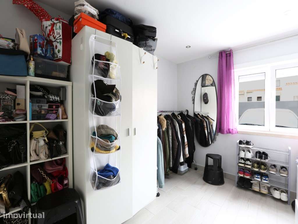 Excelente Moradia T3 localizada no Rio Novo em Nazaré-23