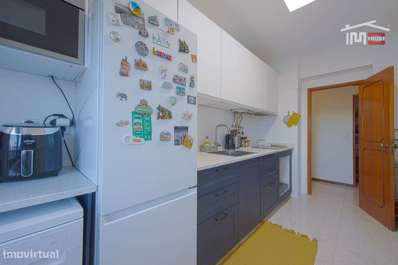 Apartamento T2 em Rio do Mouro  Excelente Oportunidade - Grande imagem: 3/18
