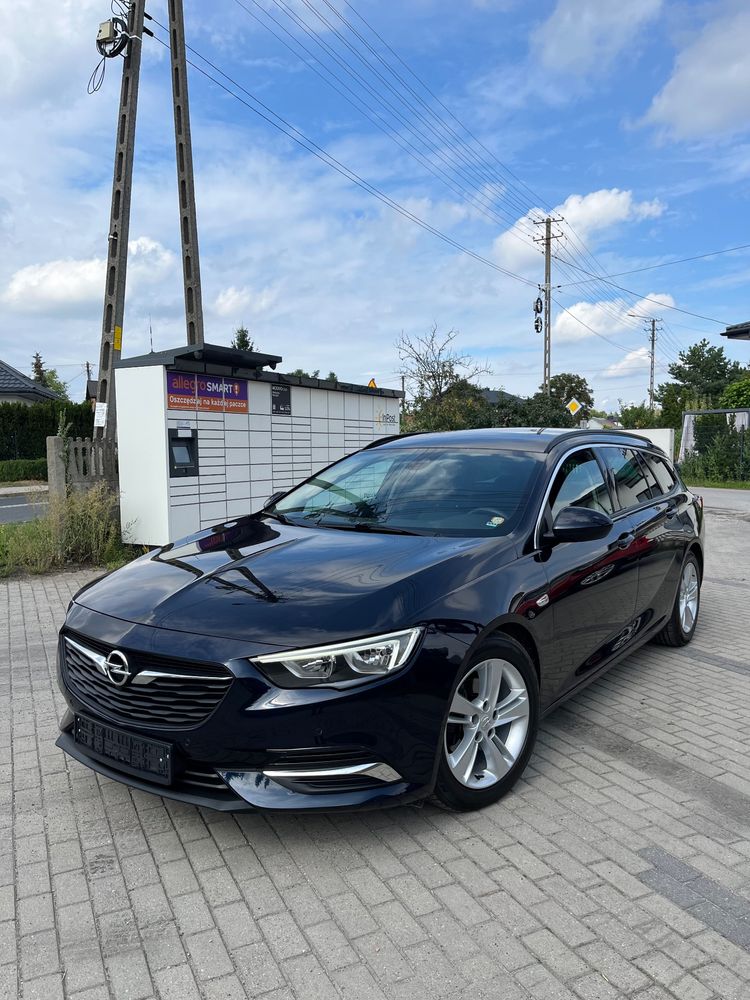 Opel Insignia B (2017-) 1.5 Direct InjectionTurbo Innovation 2017
